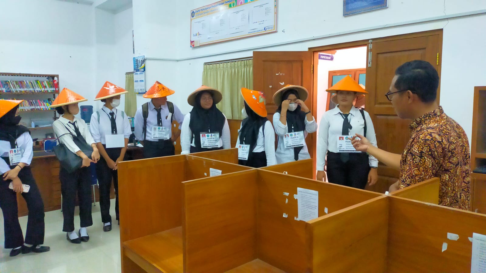 Dorong Literasi dan Hari Kunjung Perpustakaan, Perpustakaan UNRIYO mengadakan Pendidikan Pemustaka Bagi Mahasiwa Baru